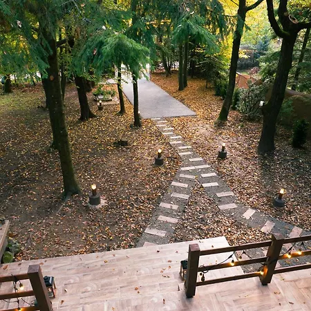 Spirit Of The Earth Dobogoko Villa